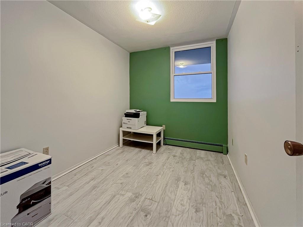 723-350 Quigley Road, Hamilton, ON - Indoor