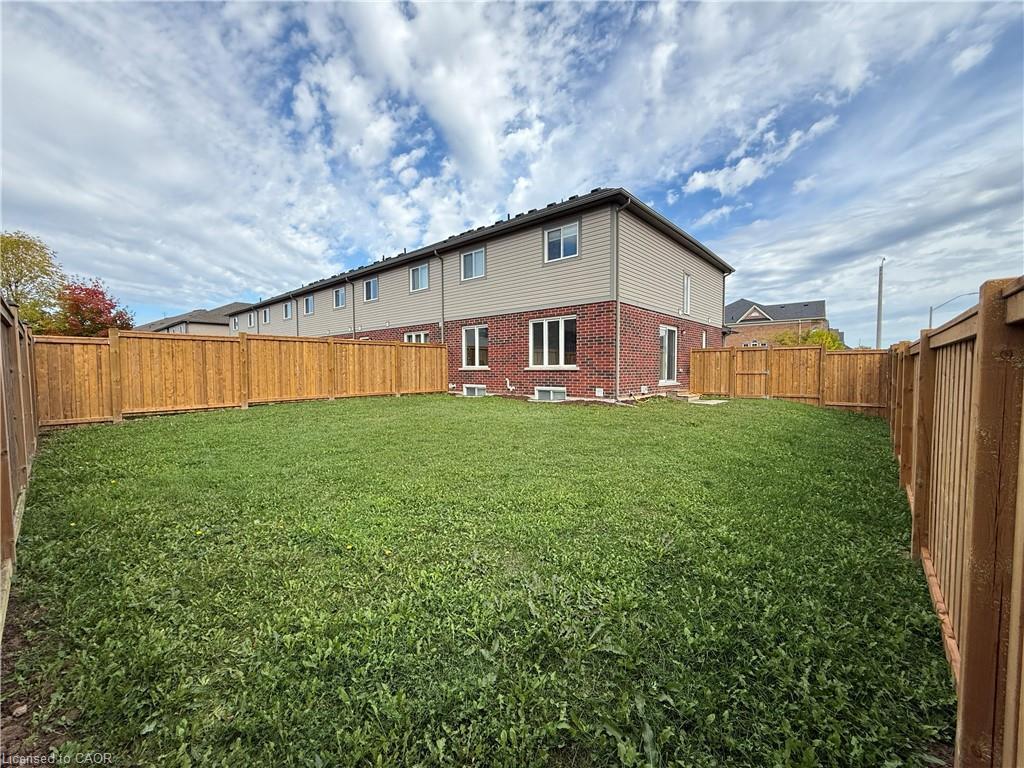 136 Winterberry Boulevard, Thorold, ON - Outdoor