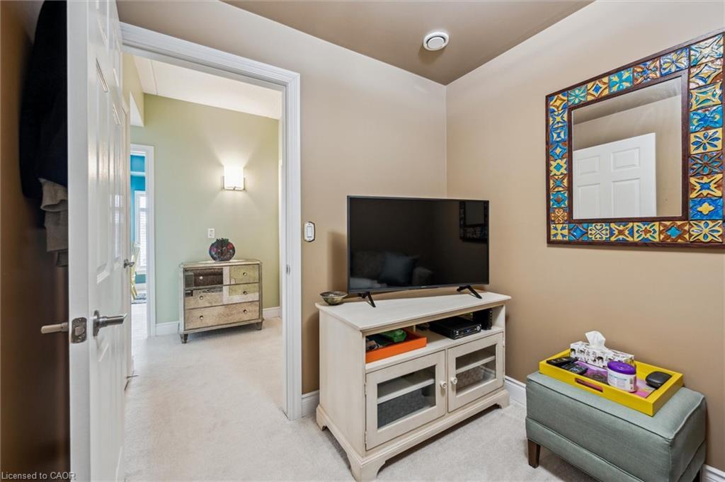 202-106 Bard Boulevard, Guelph, ON - Indoor