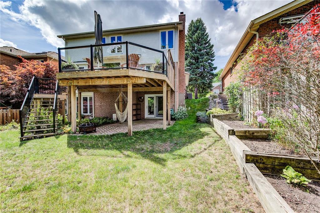 33 Tinatawa Court, Kitchener, ON - Outdoor With Deck Patio Veranda