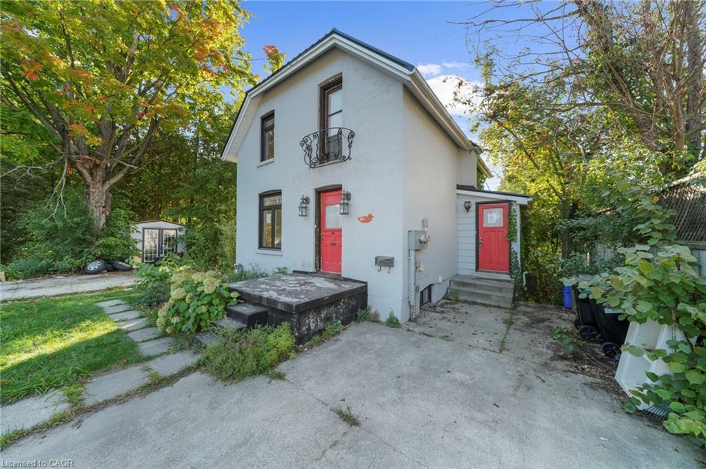 43 Perry Street, Barrie, ON - Outdoor