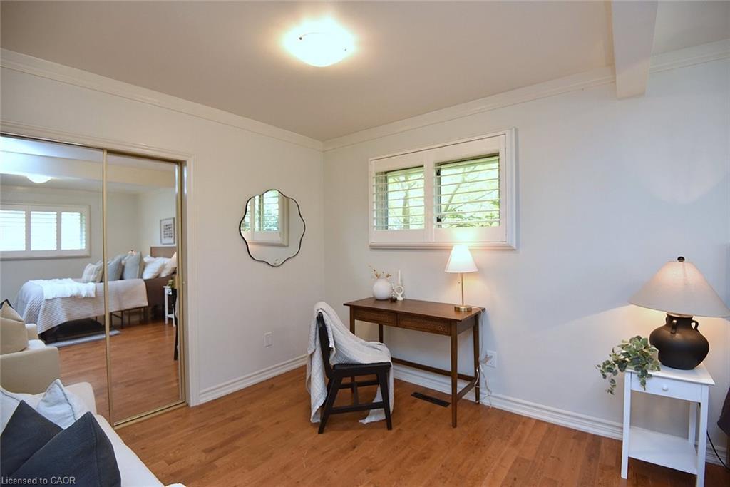 130 Delmar Drive, Hamilton, ON - Indoor