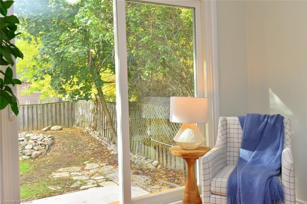 130 Delmar Drive, Hamilton, ON - Outdoor