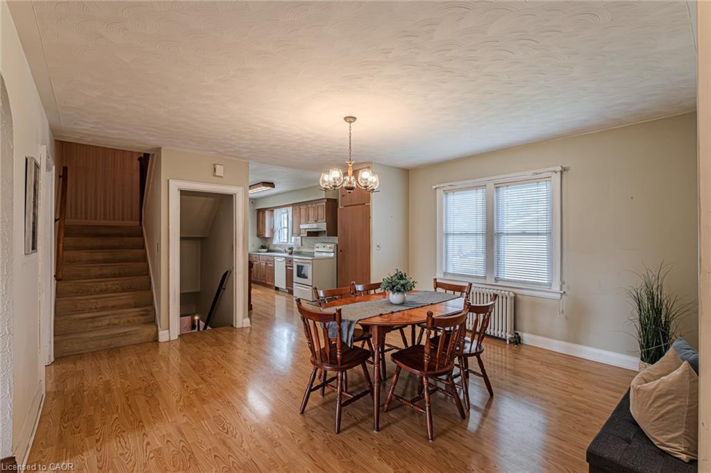 573 Highway 6, Port Dover, ON - Indoor Photo Showing Dining Room