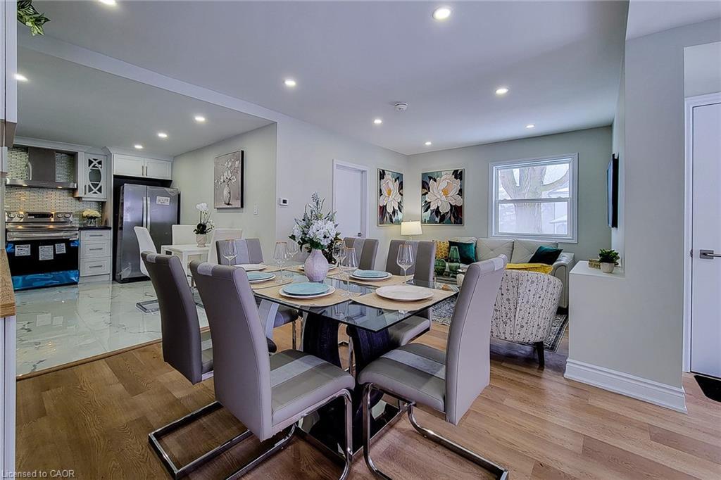 727 College Avenue, Woodstock, ON - Indoor Photo Showing Dining Room