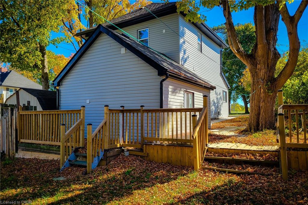 727 College Avenue, Woodstock, ON - Outdoor With Exterior