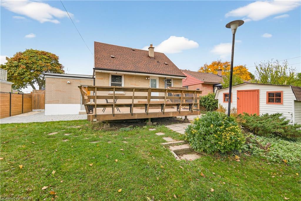 421 East 36Th Street, Hamilton, ON - Outdoor With Deck Patio Veranda