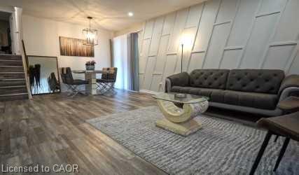 147 Muriel Crescent, London, ON - Indoor Photo Showing Living Room