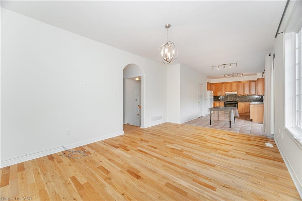 2499 Scotch Pine Drive, Oakville, ON - Indoor Photo Showing Other Room