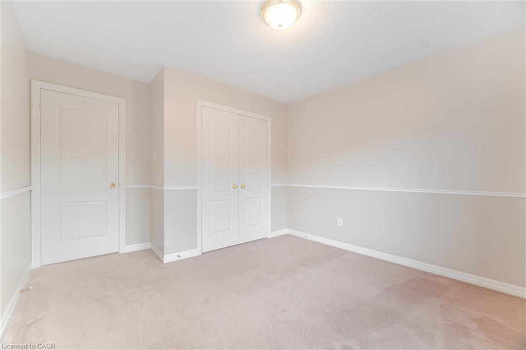 2499 Scotch Pine Drive, Oakville, ON - Indoor Photo Showing Other Room