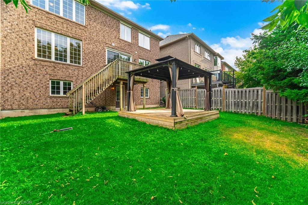 2499 Scotch Pine Drive, Oakville, ON - Outdoor
