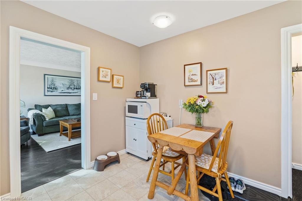 18 Laidlaw Street, Hagersville, ON - Indoor Photo Showing Dining Room