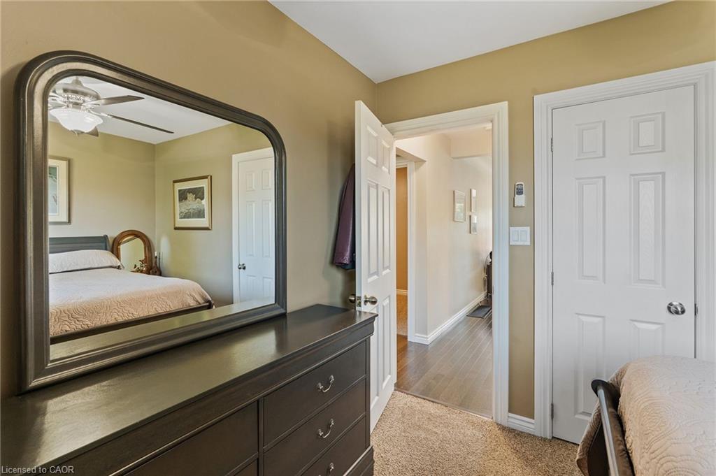 18 Laidlaw Street, Hagersville, ON - Indoor