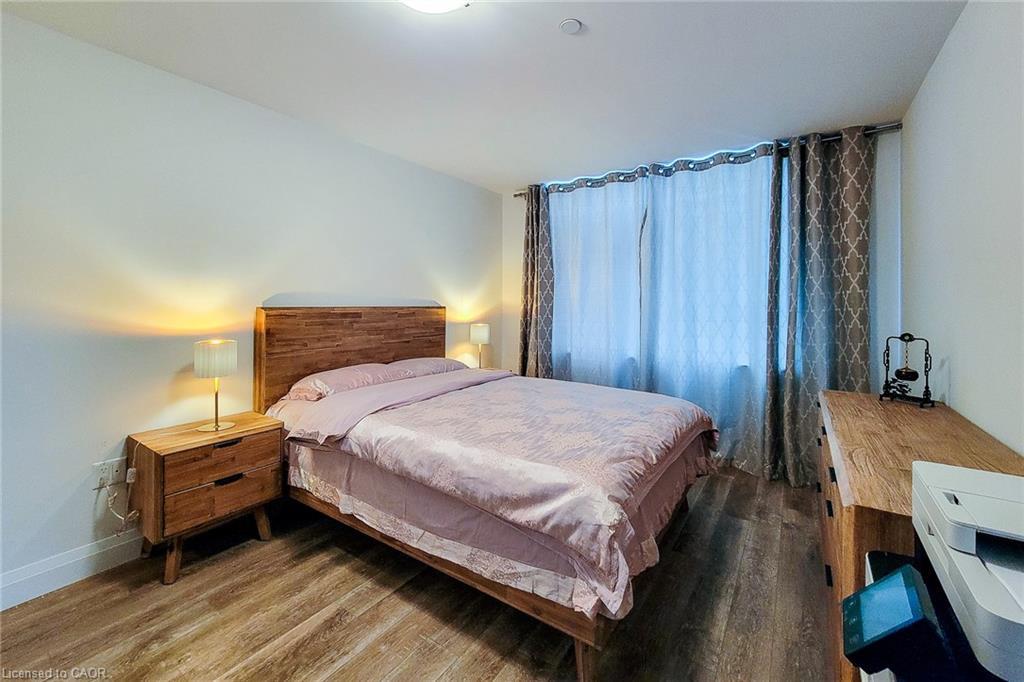 217-1 Redfern Avenue, Hamilton, ON - Indoor Photo Showing Bedroom