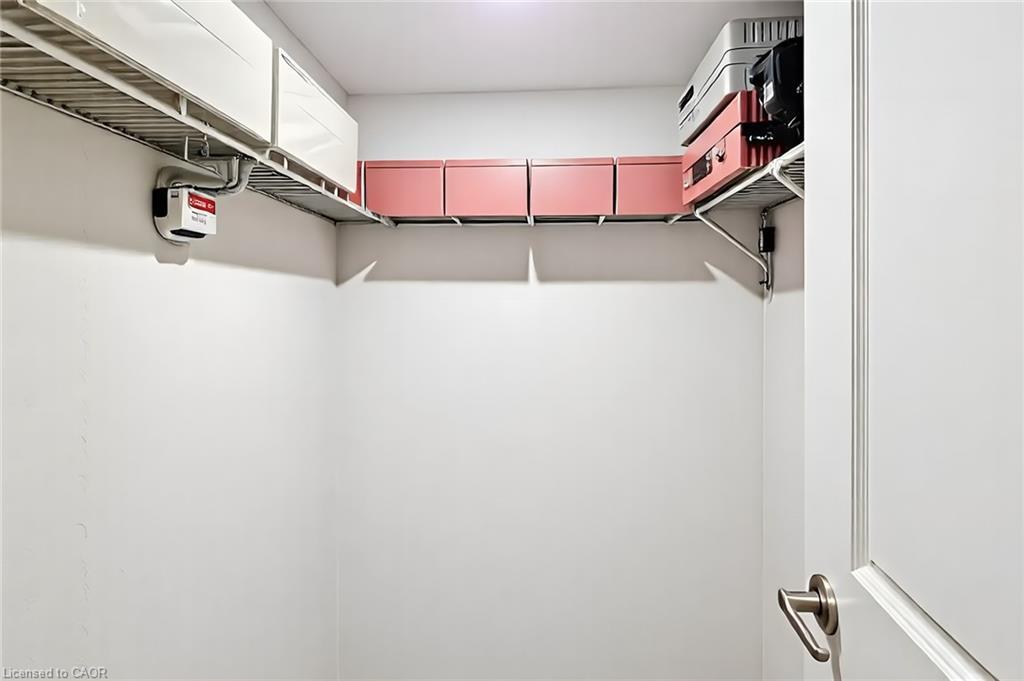 217-1 Redfern Avenue, Hamilton, ON - Indoor With Storage