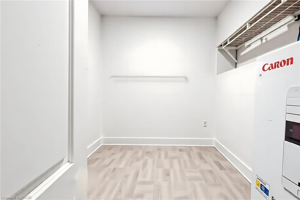 217-1 Redfern Avenue, Hamilton, ON - Indoor