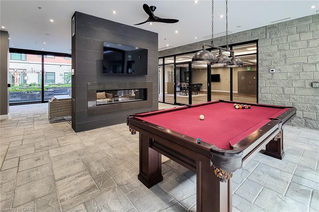 217-1 Redfern Avenue, Hamilton, ON - Indoor Photo Showing Other Room