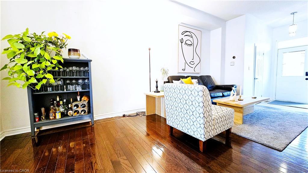 355 Hobbs Crescent, Milton, ON - Indoor