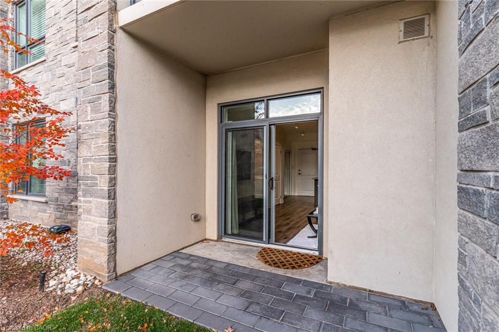 123-101 Shoreview Place, Stoney Creek, ON - Outdoor With Exterior