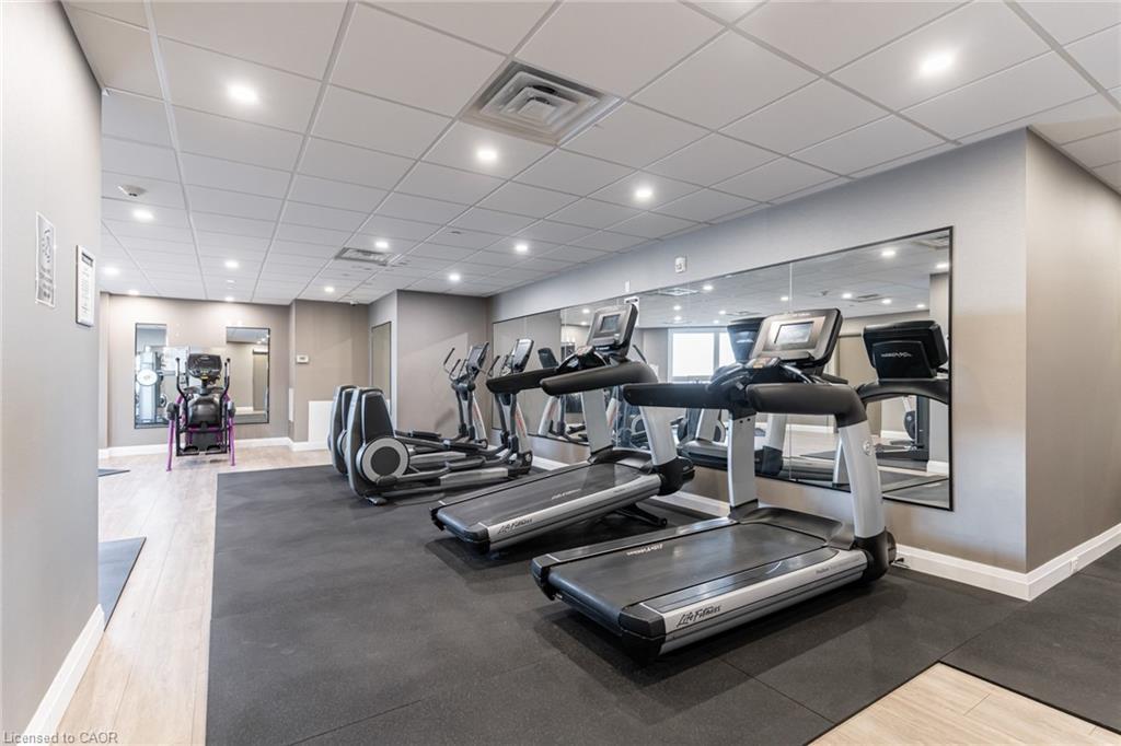 123-101 Shoreview Place, Stoney Creek, ON - Indoor Photo Showing Gym Room