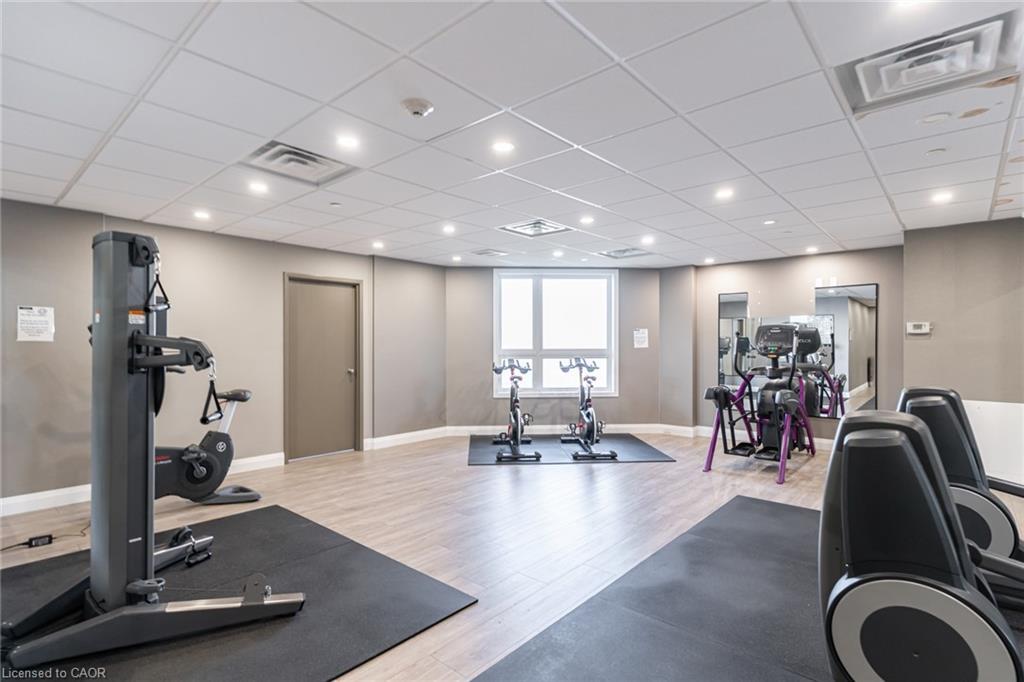 123-101 Shoreview Place, Stoney Creek, ON - Indoor Photo Showing Gym Room