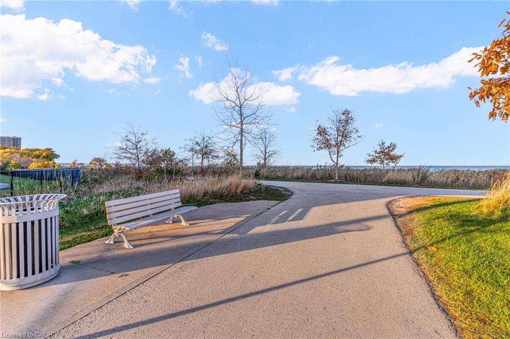 123-101 Shoreview Place, Stoney Creek, ON - Outdoor With View