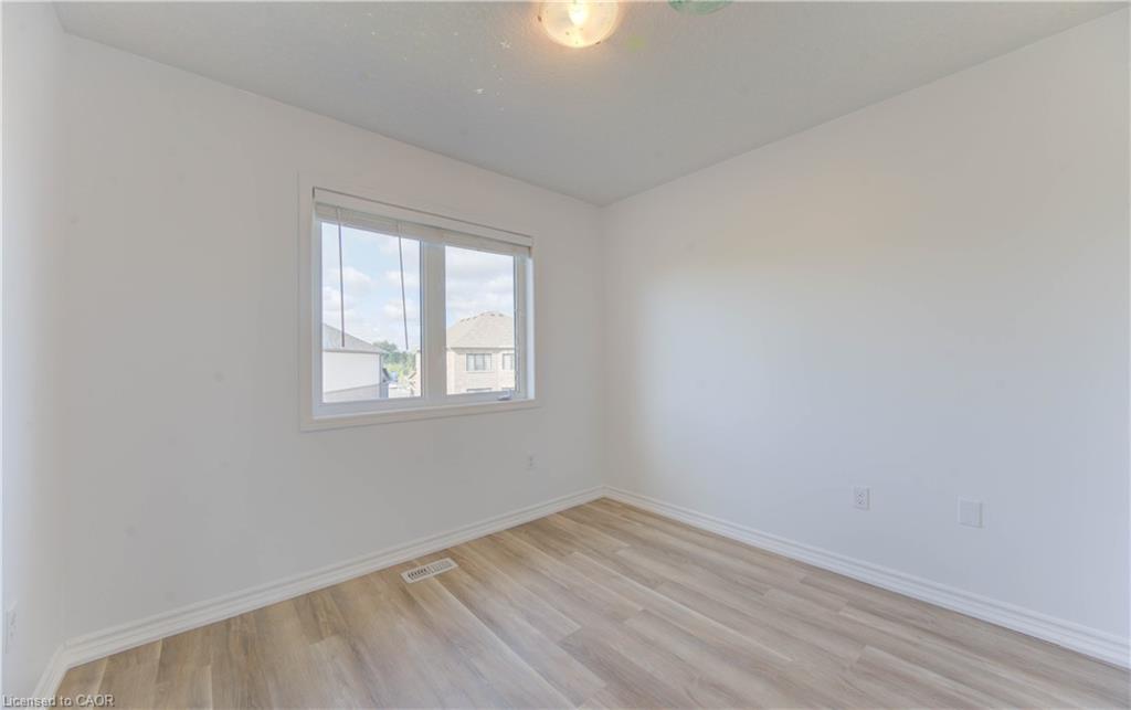 82 Trowbridge Street, Breslau, ON - Indoor Photo Showing Other Room