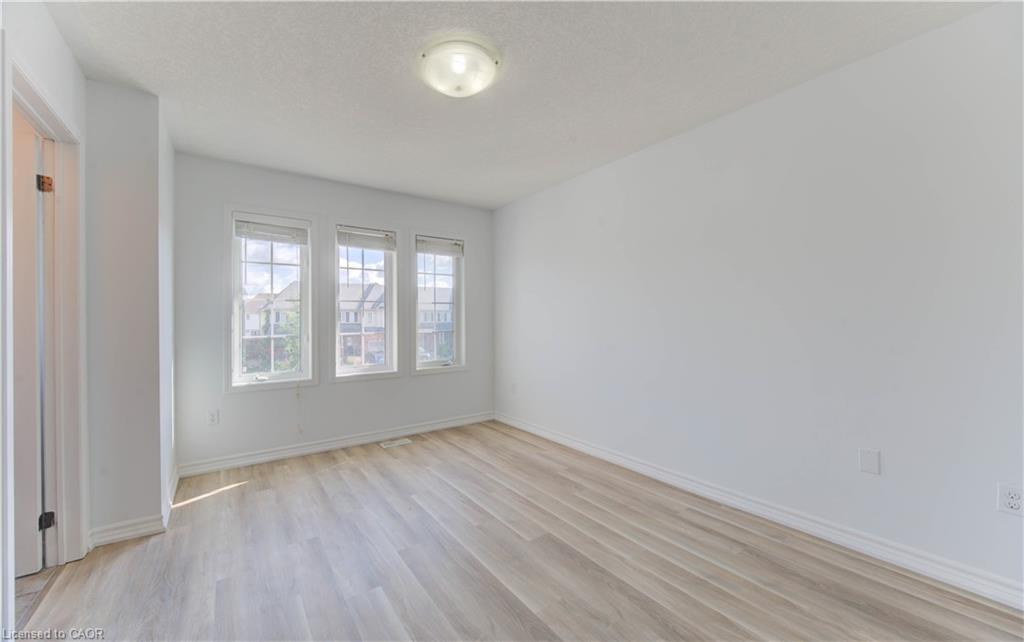 82 Trowbridge Street, Breslau, ON - Indoor Photo Showing Other Room