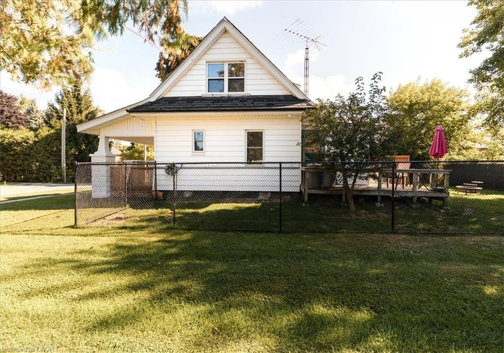 211 Mcnab Street W, Port Dover, ON - Outdoor