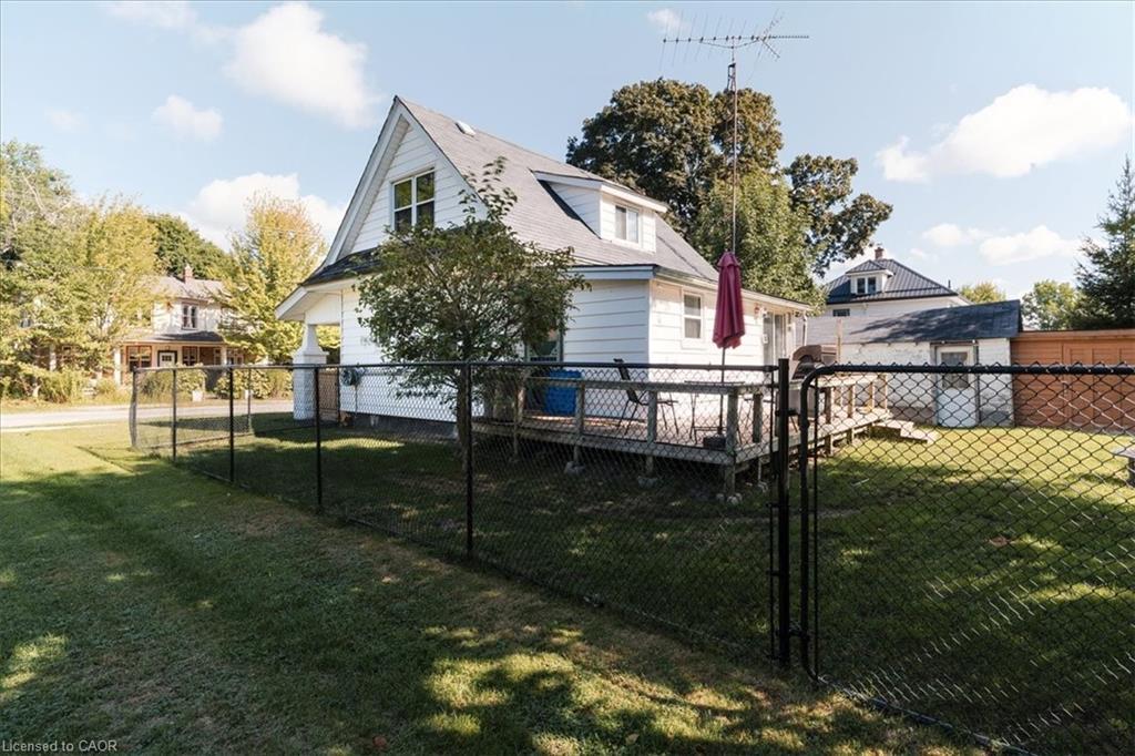 211 Mcnab Street W, Port Dover, ON - Outdoor