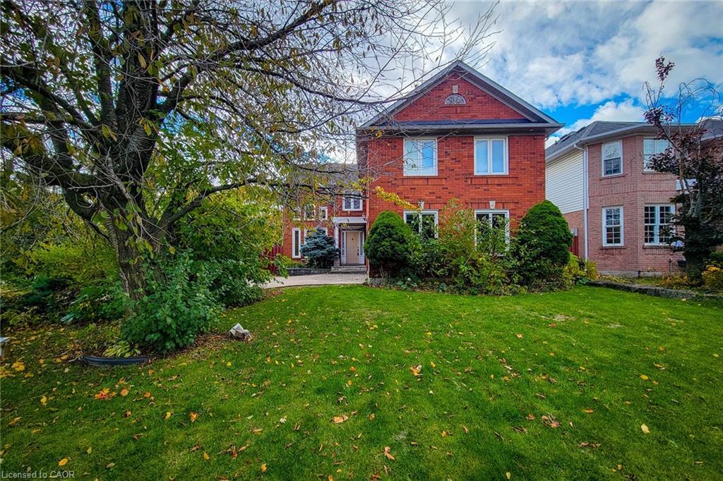 2 Citation Crescent, Hamilton, ON - Outdoor