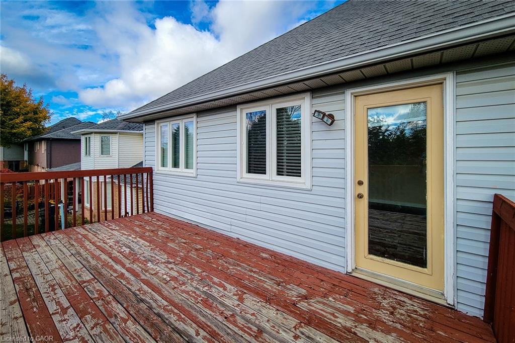 2 Citation Crescent, Hamilton, ON - Outdoor With Deck Patio Veranda With Exterior