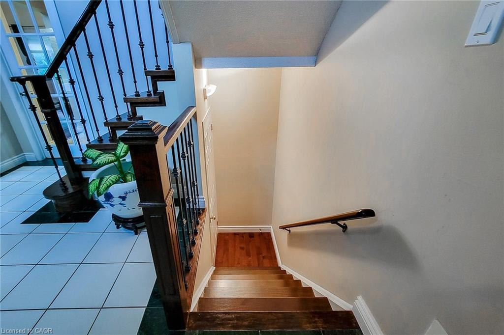 2 Citation Crescent, Hamilton, ON - Indoor Photo Showing Other Room