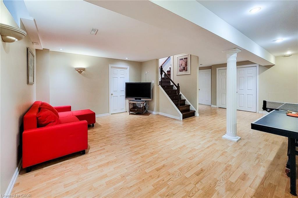 2 Citation Crescent, Hamilton, ON - Indoor