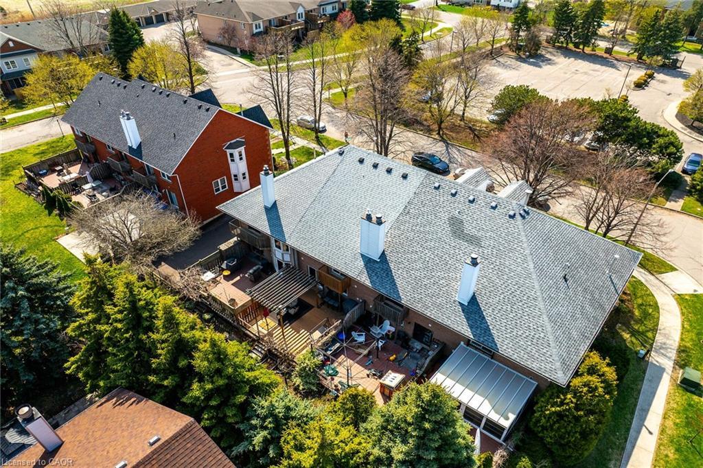 10 Edgewater Drive, Stoney Creek, ON - Outdoor