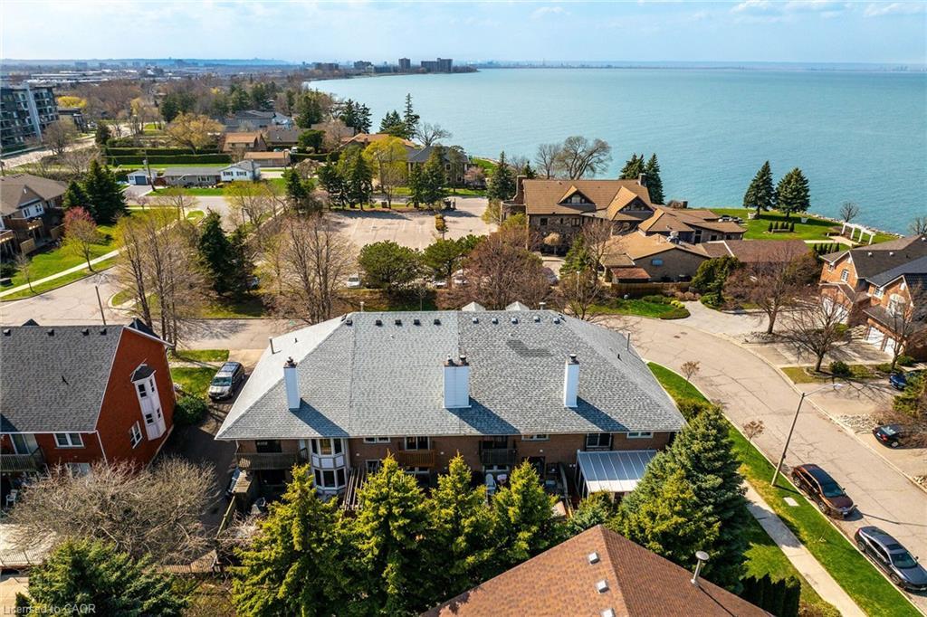 10 Edgewater Drive, Stoney Creek, ON - Outdoor With Body Of Water With View