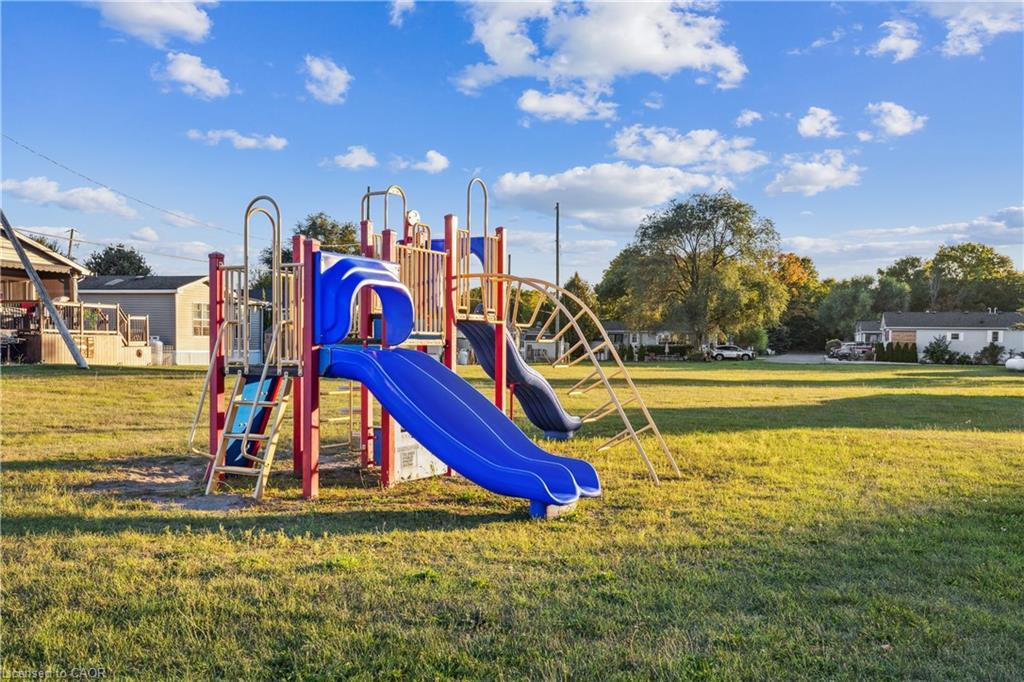 13 Spruce-4449 Milburough Line, Burlington, ON - Outdoor With View