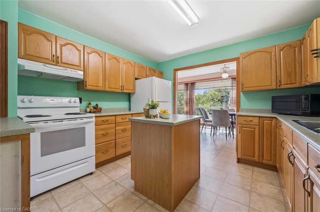 6127 First Line, Erin, ON - Indoor Photo Showing Kitchen