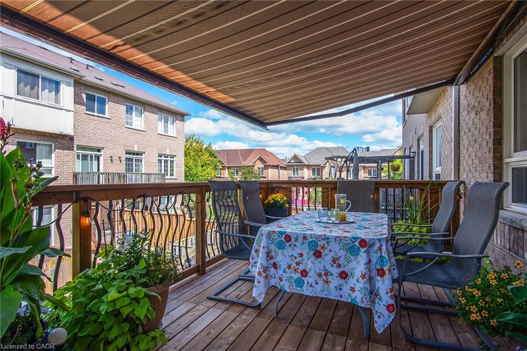 86-110 Highland Road E, Kitchener, ON - Outdoor With Deck Patio Veranda With Exterior