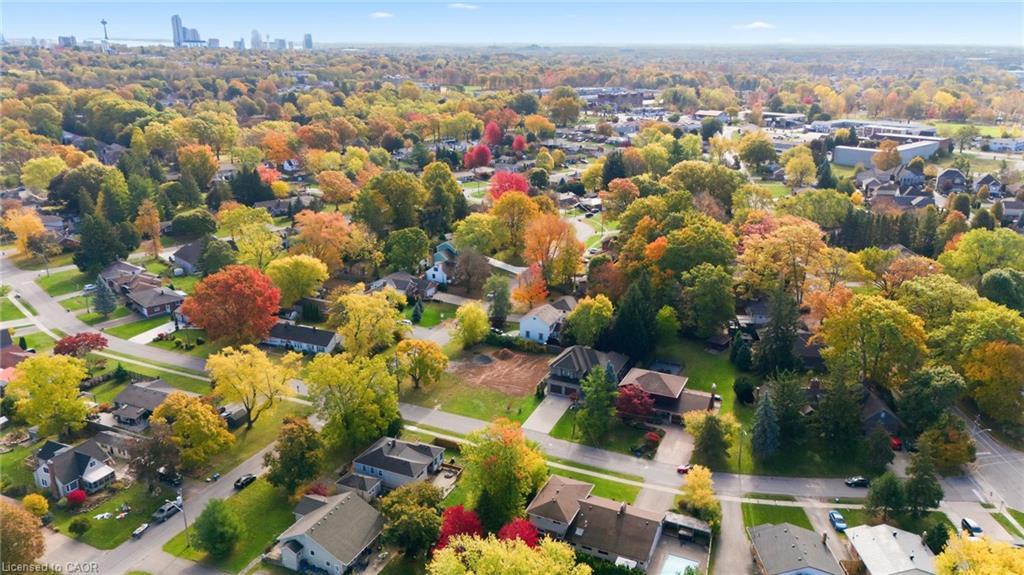 7816B Rysdale Street, Niagara Falls, ON