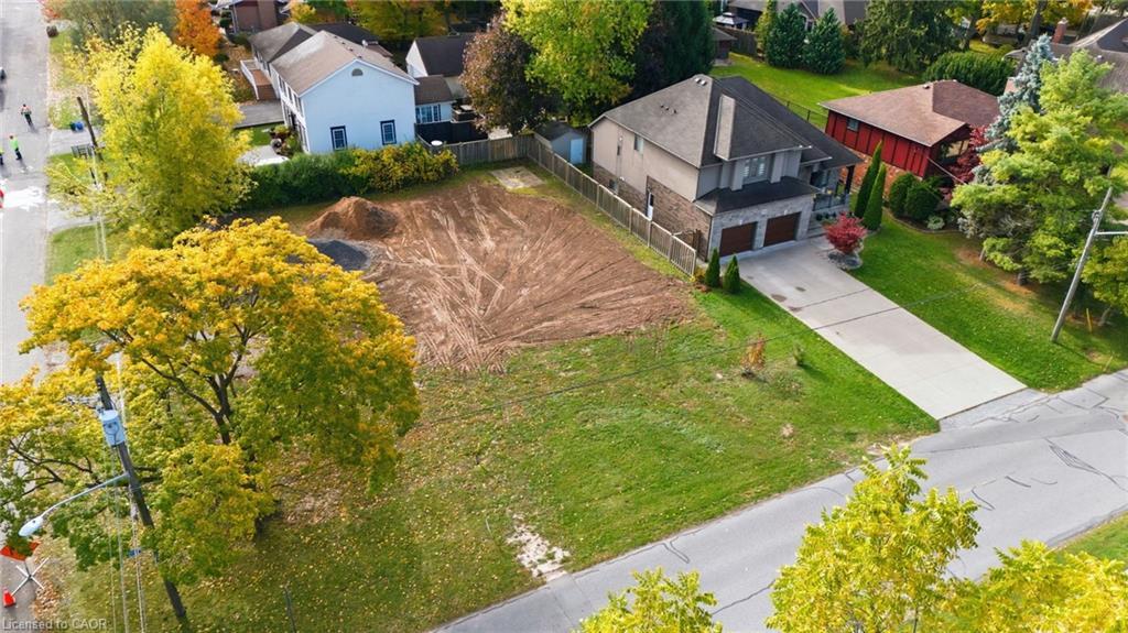 7816B Rysdale Street, Niagara Falls, ON