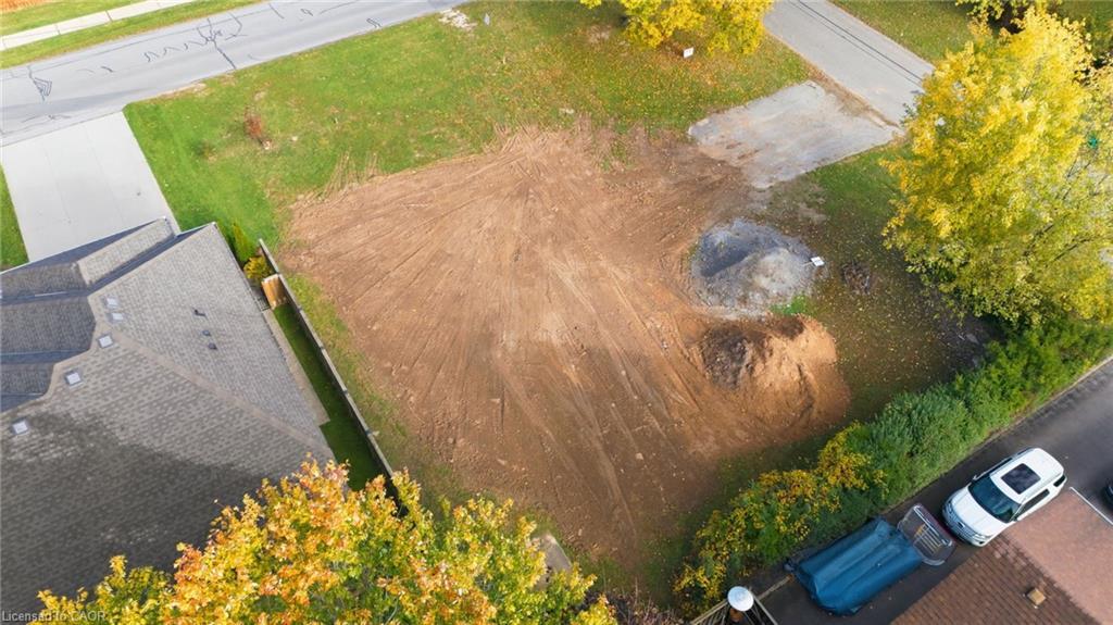 7816B Rysdale Street, Niagara Falls, ON