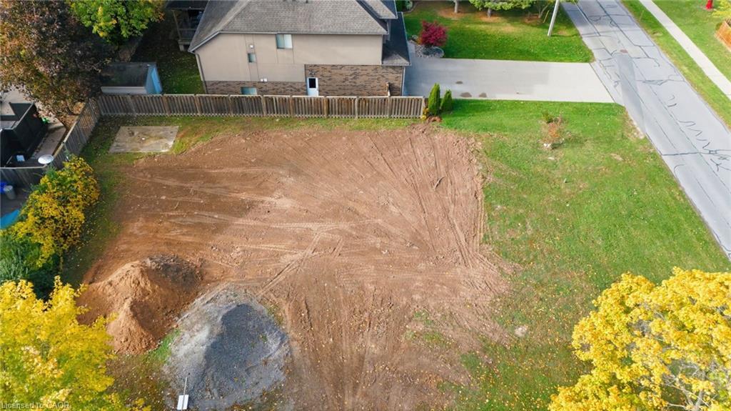 7816B Rysdale Street, Niagara Falls, ON