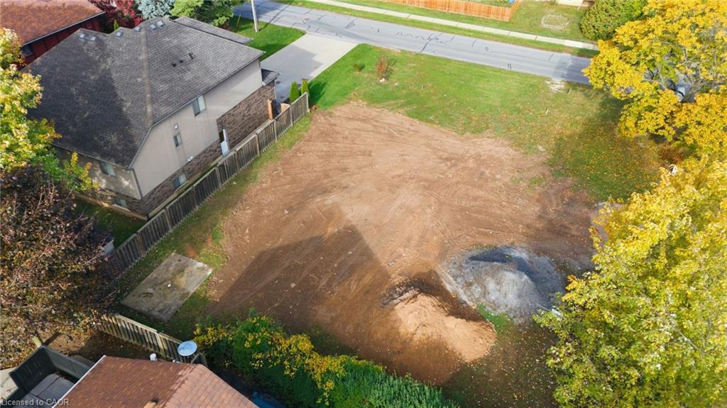 7816B Rysdale Street, Niagara Falls, ON