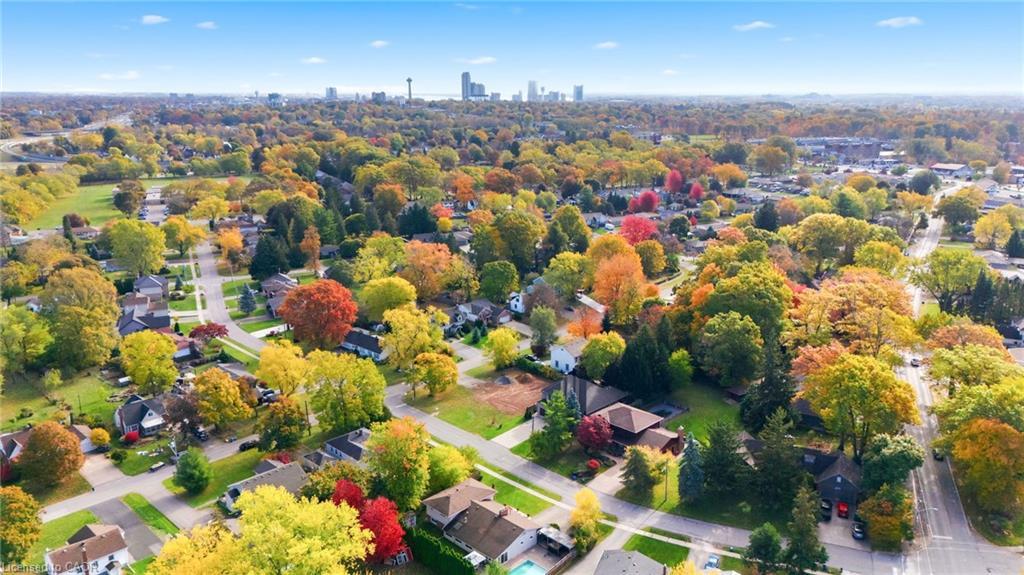 7816B Rysdale Street, Niagara Falls, ON