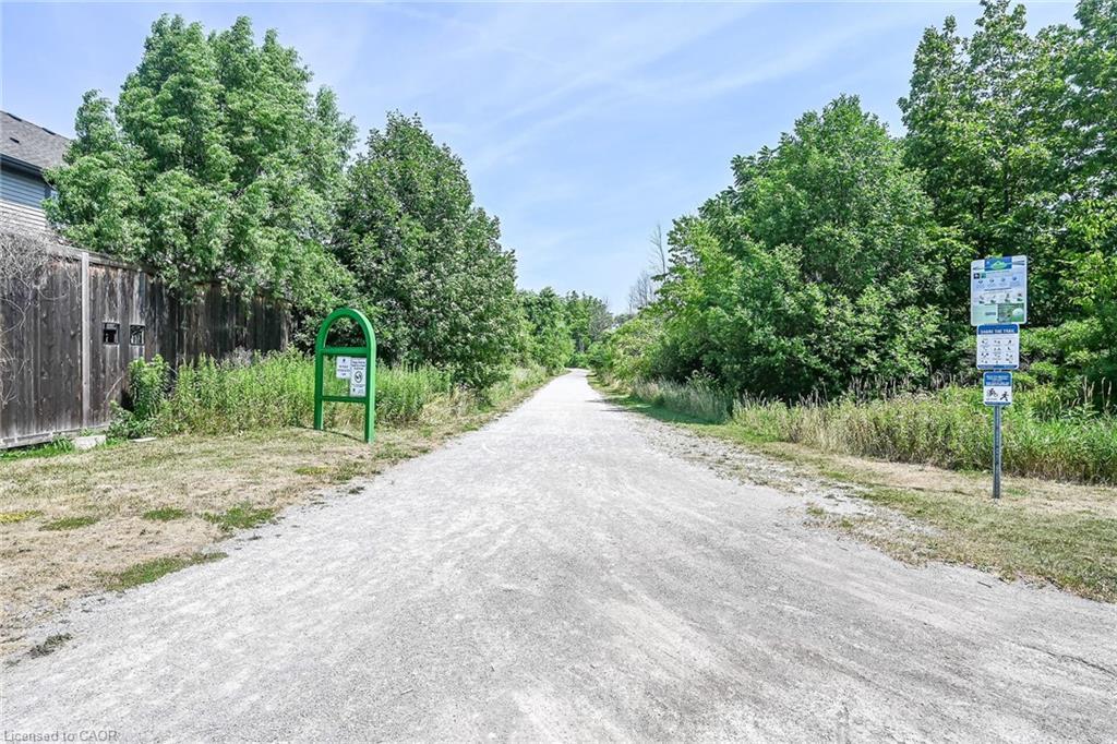 311-35 Southshore Crescent, Hamilton, ON - Outdoor