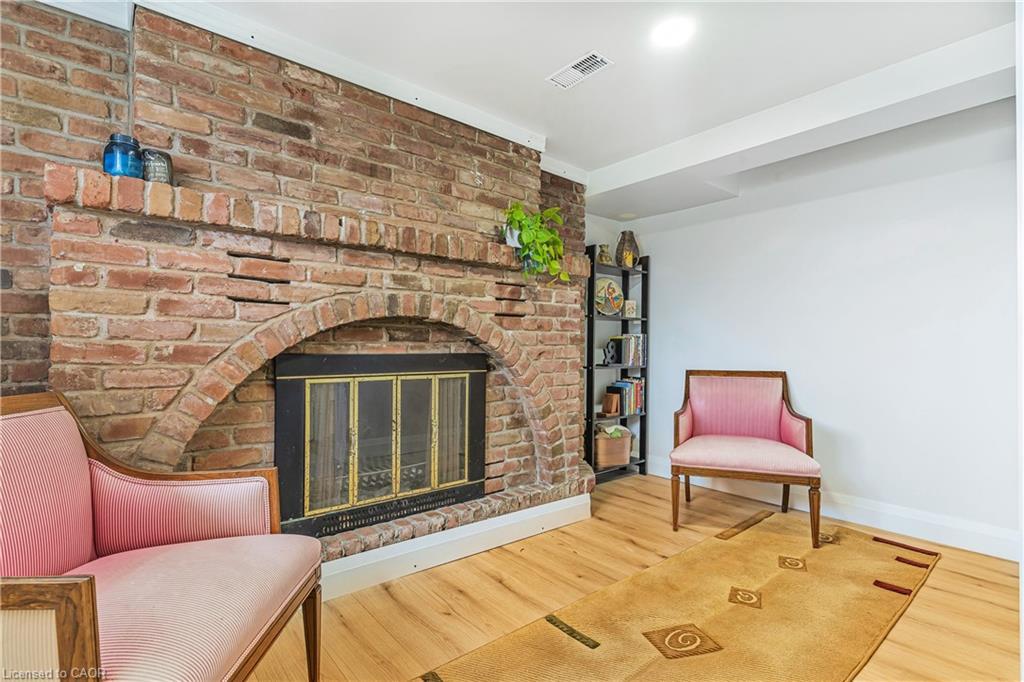 3 Northgate Drive, Welland, ON - Indoor Photo Showing Living Room With Fireplace
