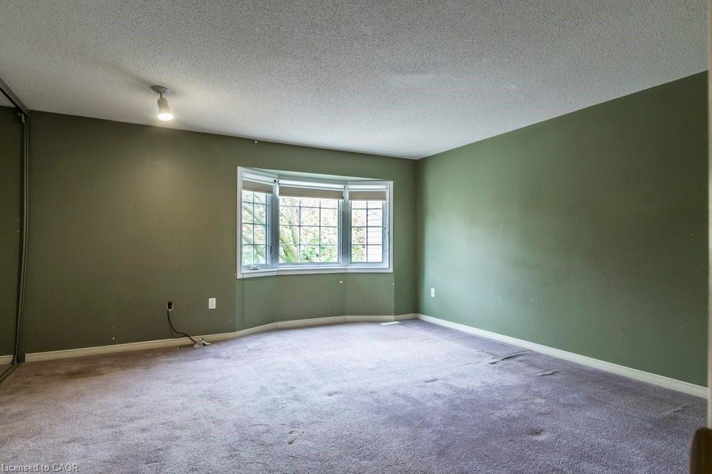 46-235 Saginaw Parkway, Cambridge, ON - Indoor Photo Showing Other Room