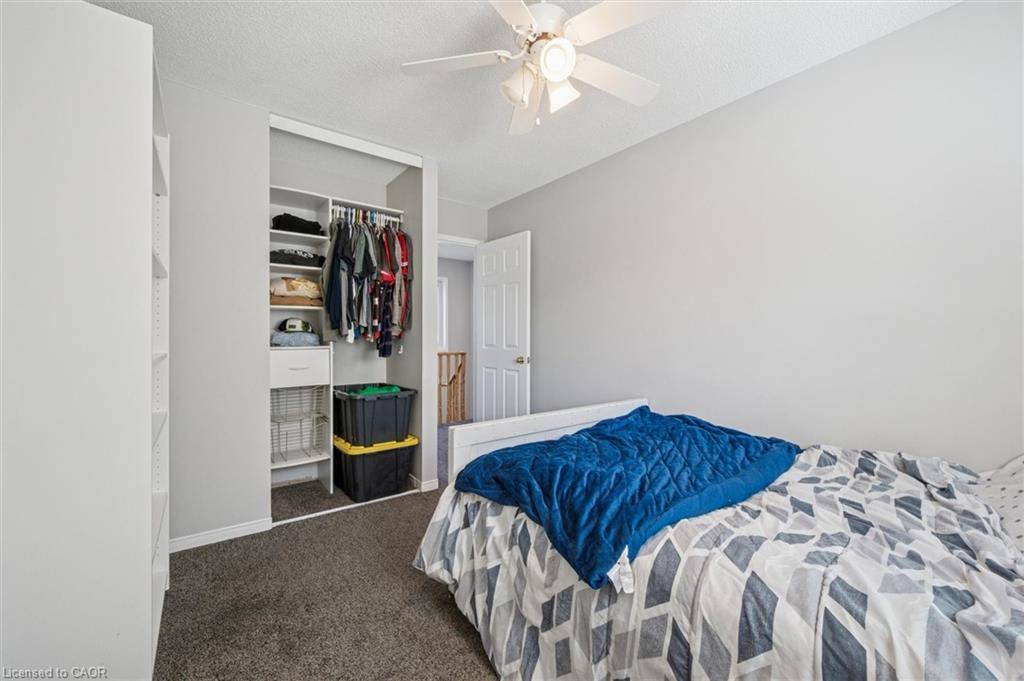 55 Enfield Drive, Cambridge, ON - Indoor Photo Showing Bedroom