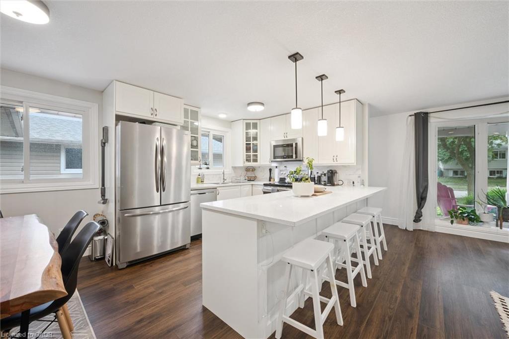 357 Grangewood Drive, Waterloo, ON - Indoor